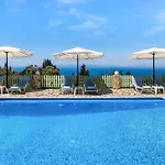 Gkountis Deluxe Lefkada City