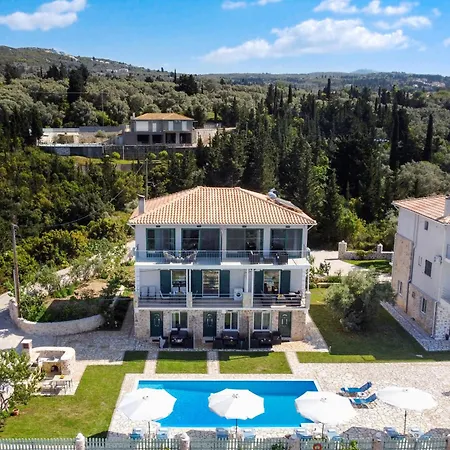 Gkountis Deluxe Апартаменты